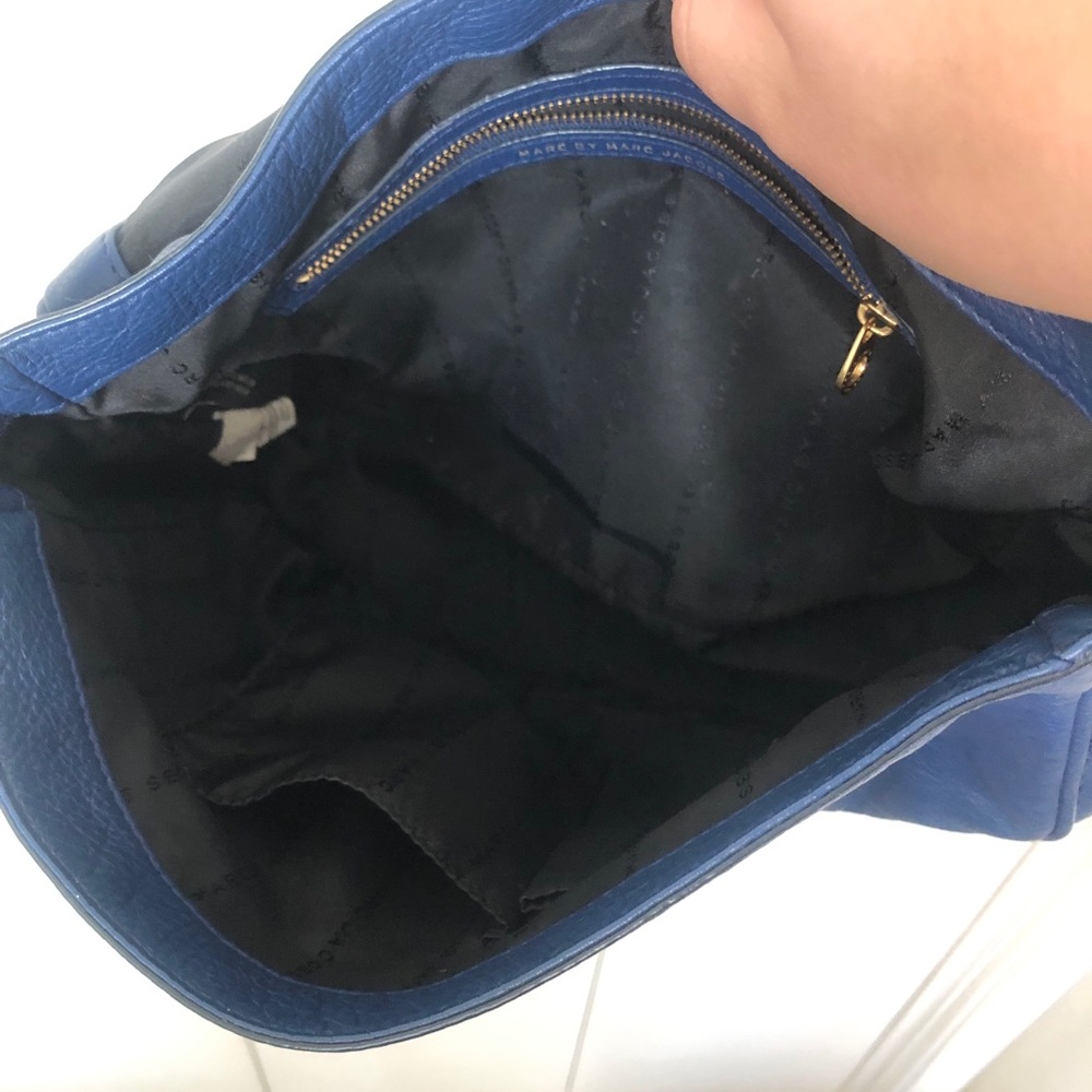 MARC BY MARC JACOBS Q PURSE - Picture 4 of 5